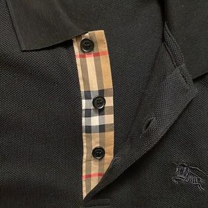 Burberry mens polo black size medium